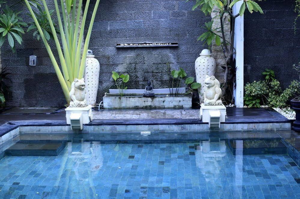 Dedy Beach Inn Kuta Lombok Eksteriør billede