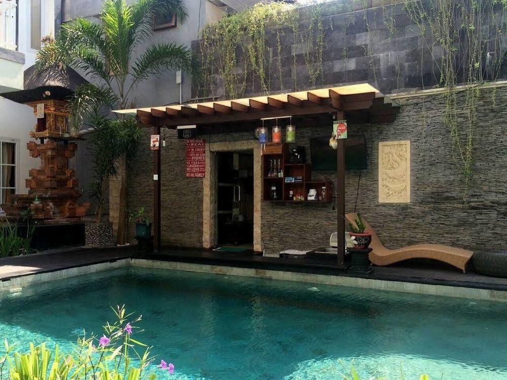Dedy Beach Inn Kuta Lombok Eksteriør billede
